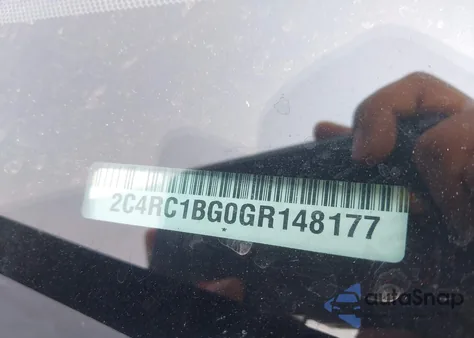 2016 Chrysler Town & Country Touring from USA, damaged, VIN 2C4RC1BG0GR148177